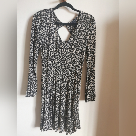 French Connection Black and Cream Spotted Mini Dress - Picture 1 of 6